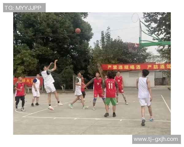 松江举办首届双拥羽毛球友谊赛展现军民团结精神与竞技风采